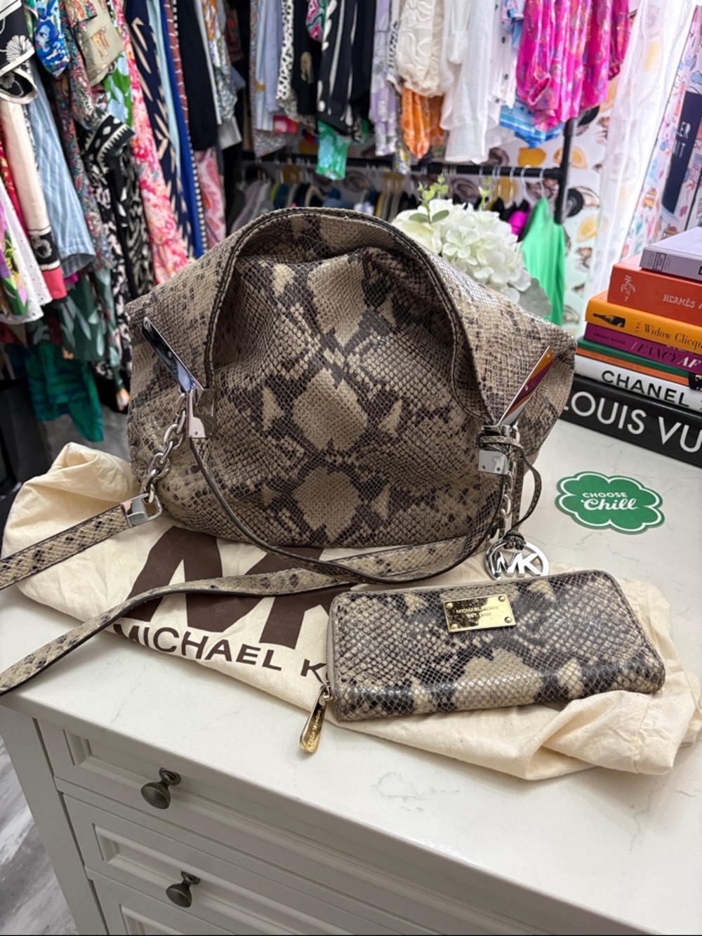 Rare Michael Kors Snake-Print Shoulder Bag/Crossbody with with Matching wallet - Picture 1 of 10